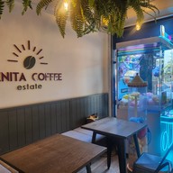 Renita Coffee Motorway (สาขาแรก) จุดพักรถหมายเลข 7 กรุงเทพ -ชลบุรี (ขาออก)