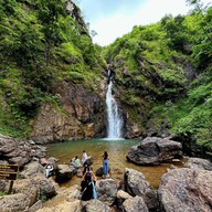 น้ำตกจ๊อกกระดิ่น