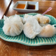 Hidden cafe  แหนมเนืองลับเล