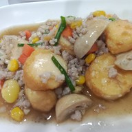 เมนูของร้าน ครัว เกาะใหญ่ by พริกไทยสด กรุงเทพกรีฑา