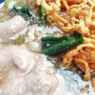 เมนูของร้าน ราดหน้านพดล พุทธมณฑลสาย 3