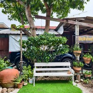 บรรยากาศ Longlai home cafe and bar Longlai home cafe and bar