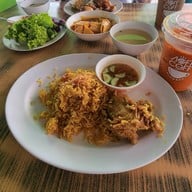 ข้าวหมกไก่ ลุงบ่าว