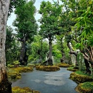 บรรยากาศ Chom cafe and restaurant Huahin  หัวหิน