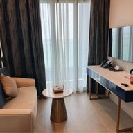 S. Sriracha Hotel & Residence