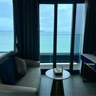 S. Sriracha Hotel & Residence