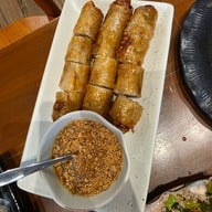 วิลลี่แหนมเนือง ทาวน์อินทาวน์