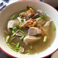 เมนูของร้าน ซ้ง ข้าวต้มเป็ด เส้นพระเทพตัดใหม่