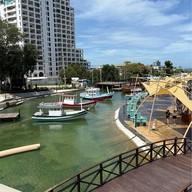 Nithan Coffee's Tale พระตำหนัก