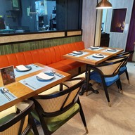 บรรยากาศ EKKA GRILL & BAR