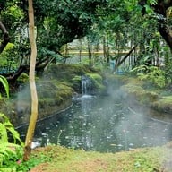 บรรยากาศ Chom cafe and restaurant Huahin  หัวหิน