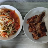 โป๊กโป๊กส้มตำไก่ย่าง สวนผัก32