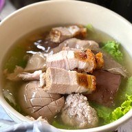 เมนูของร้าน ซ้ง ข้าวต้มเป็ด เส้นพระเทพตัดใหม่