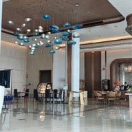 S. Sriracha Hotel & Residence