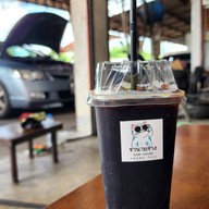 ชานายช่าง (ร้านกาแฟในอู่)