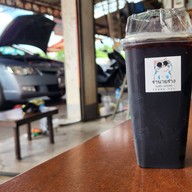 ชานายช่าง (ร้านกาแฟในอู่)