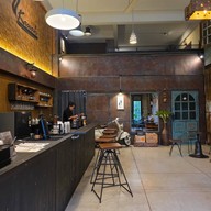 Kawah Rustic - Specialty Coffee and Homemade Bakery Kawah Rustic - Specialty Coffee and Homemade Bakery