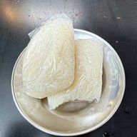 ลาบกรุงสโมสร