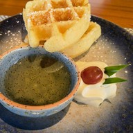 La Aranya คาซ่า เดอลา ฟลอร่า , เขาหลัก