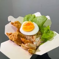 หอมไก่อบ Chicky Eye - เนื้อนุ่ม หนังเด้ง ซอสชุ่มฉ่ำ