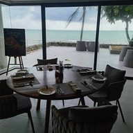 La Aranya คาซ่า เดอลา ฟลอร่า , เขาหลัก