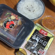 กุ้งดอง เเซลมอนดอง ร้านยำเดือด ทะเลดอง ยงเจริญ ศรีนครินทร์
