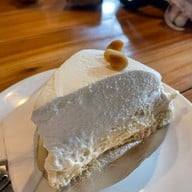 Cake Baan Piemsuk (เค้กบ้านเปี่ยมสุข) เชียงใหม่