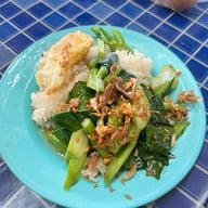 เมนูของร้าน ลาบสุวรรณ ซอยวัดไผ่ตัน