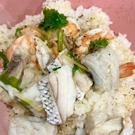 ข้าวต้มปลาบางกอก โจ๊ก เกาเหลาเลือดหมู