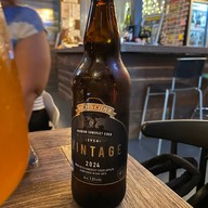 Thong Pradit & Friends • A Fermentation Bar • Craft Beer & Sake