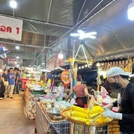 ตลาดแยกหนองใหญ่