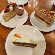 กัลปพฤกษ์ สีลม