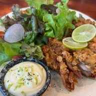 BEYOND CAFE  (บียอนด์ คาเฟ่ กาแฟ เค้ก) สาขาอาชีวะ