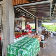 ร้านแจ่ม เจ้าเก่า เตาฟืน