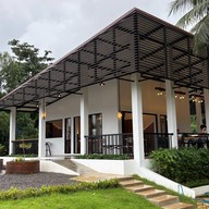 ตาสว่าง Craft Coffee Bar สามแยกสวนมังคุด