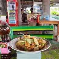 ร้านแจ่ม เจ้าเก่า เตาฟืน