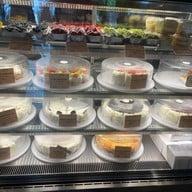 Cake Baan Piemsuk (เค้กบ้านเปี่ยมสุข) เชียงใหม่