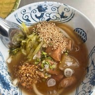 ขนมจีนไหหลำโกหลุ่น (KOLUN.H) เสาชิงช้า (Giant Swing)