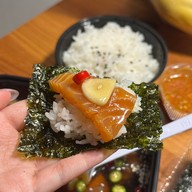 กุ้งดอง เเซลมอนดอง ร้านยำเดือด ทะเลดอง ยงเจริญ ศรีนครินทร์