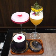 PengYou Cuisine & Specialty Bar เอกมัย เอกมัย