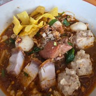 ก๋วยเตี๋ยวหมูต้มยำอบโอ่ง20