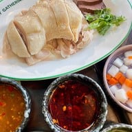 เมนูของร้าน GAIGAI ข้าวมันไก่ ทองหล่อ 13