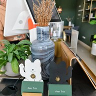 บรรยากาศ DEARS IRIN HQ