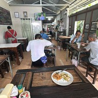 บรรยากาศ ข้าวแกงอ่างทอง