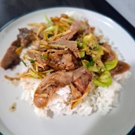 ลักษณ์อร่อย