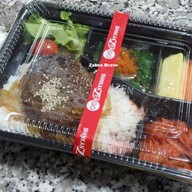 เมนูของร้าน Shinkanzen Sushi วิลเลจ ฮับ ประชาอุทิศ