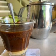 เสรีแต่เตี้ยม ตลาศาลเจ้า