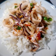 ลักษณ์อร่อย