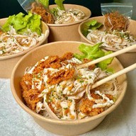 หมี่ชิค ไก่ฉีก  ครัวเดียว