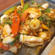 ลักษณ์อร่อย